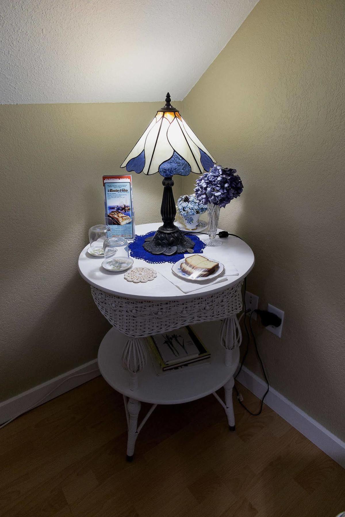 Tea Cozy Bed & Breakfast Qualicum Beach Exteriör bild
